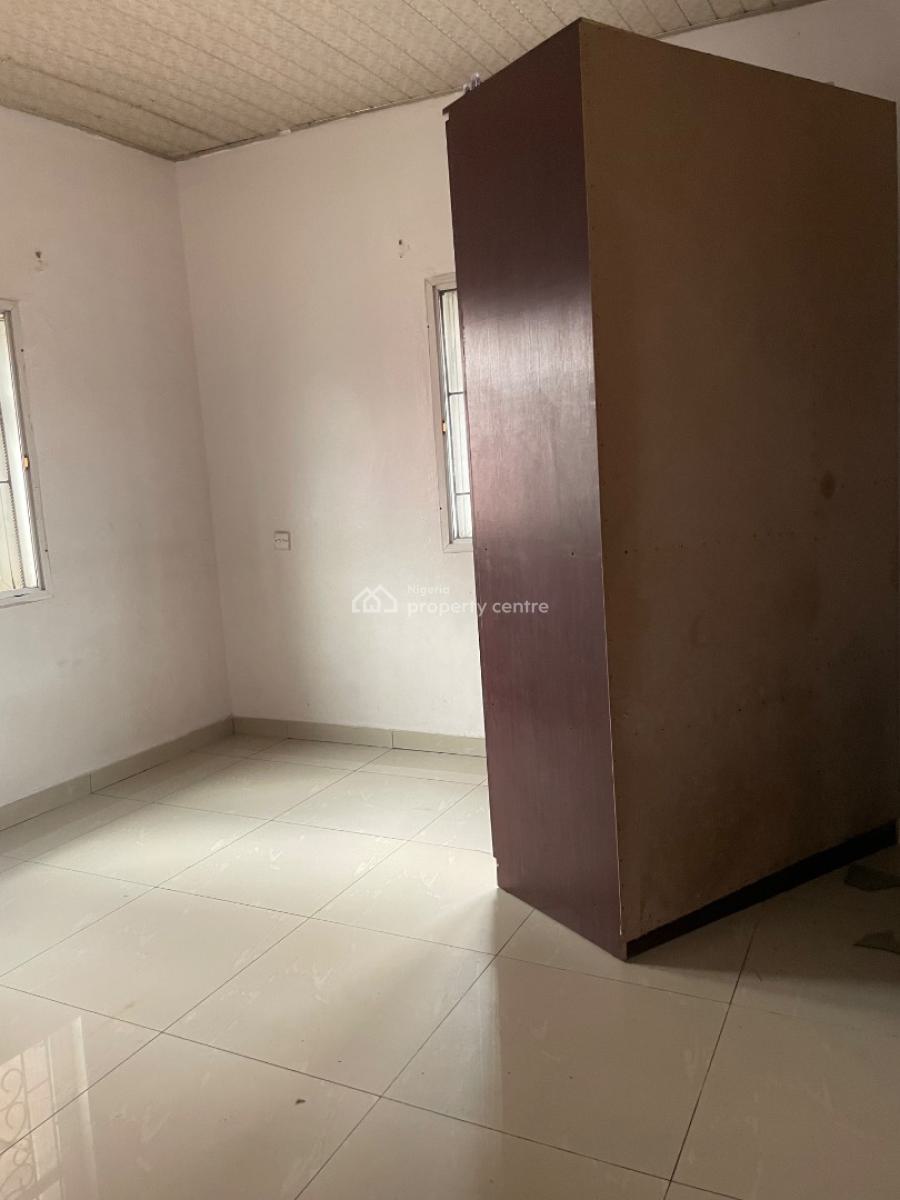 Relatively New 3-bedroom Flat Upstairs with All Modern Facilities with, Omotayo, Ori-oke, Ogudu, Lagos, Flat / Apartment for Rent