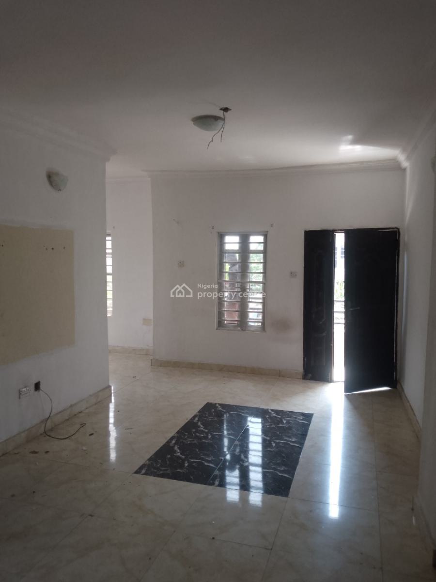 Massive 3bedrooms Flat Upstairs, Destiny Home Estate Abijo Lagos State, Sangotedo, Ajah, Lagos, Flat / Apartment for Rent
