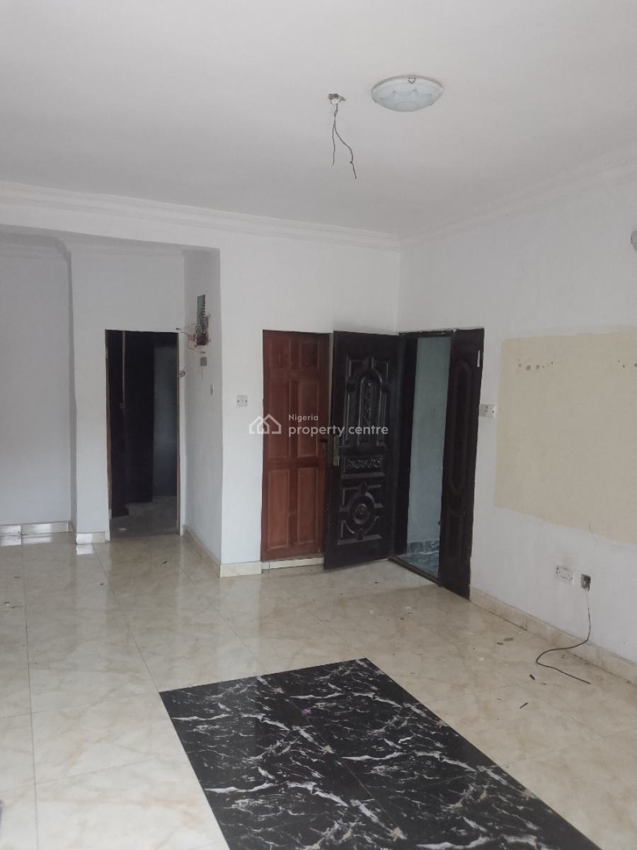 Massive 3bedrooms Flat Upstairs, Destiny Home Estate Abijo Lagos State, Sangotedo, Ajah, Lagos, Flat / Apartment for Rent