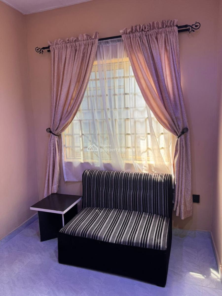 2 Luxury Bedroom Apartment, Oluyole, Ibadan, Oyo, Flat / Apartment Short Let