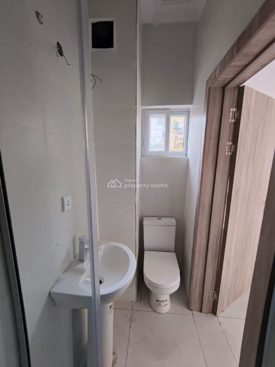 Fully Service 2bedroom Apartment+24hrs Light, Chevron Drive Lekki, Lekki, Lagos, Flat / Apartment for Rent