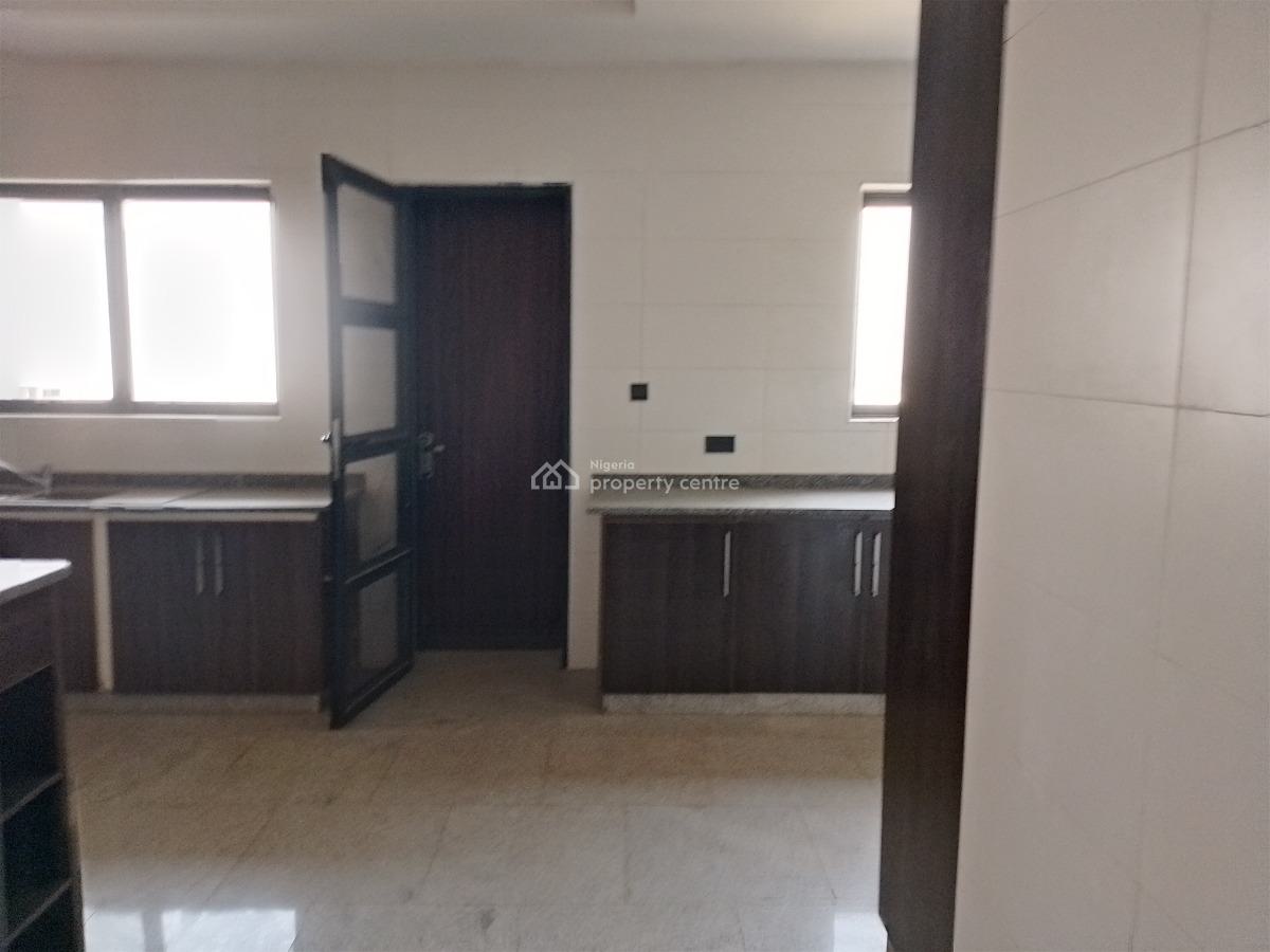 3 Bedrooms Terraced House, Off Linda Chalker Street, Asokoro District, Abuja, Terraced Duplex for Rent