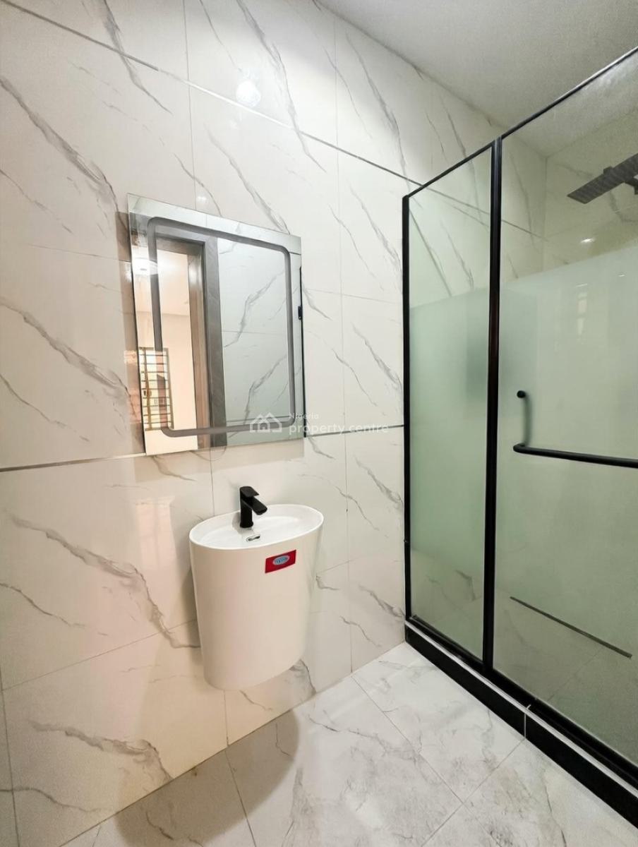 Newly Built 4 Bedroom Terrace Duplex, Lekki Phase 1, Lekki, Lagos, Terraced Duplex for Sale