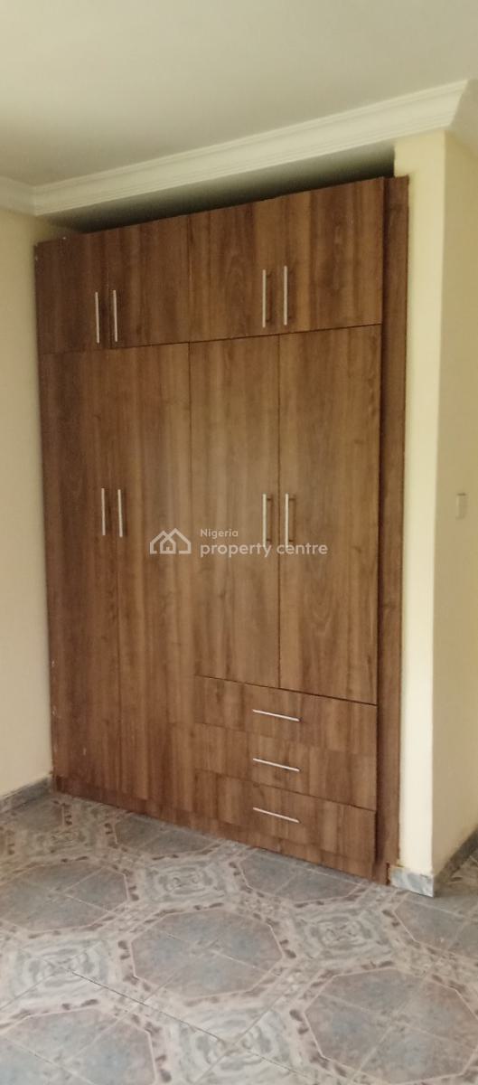 Serviced, Spacious 3 Bedroom Flat, Utako, Abuja, Flat / Apartment for Rent