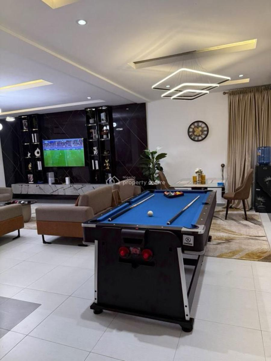 Luxury 3 Bedroom Apartment with Ps5 and Snooker Board, Jahi By Gilmore, Jahi, Abuja, Flat / Apartment Short Let