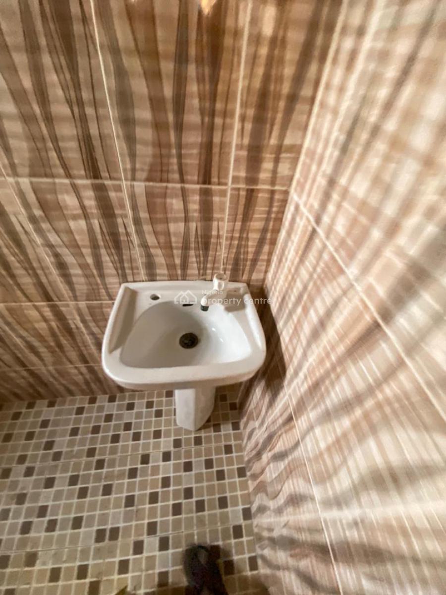 Executive 2 Bedrooms Apartment, Badore, Ajah, Lagos, Flat / Apartment for Rent