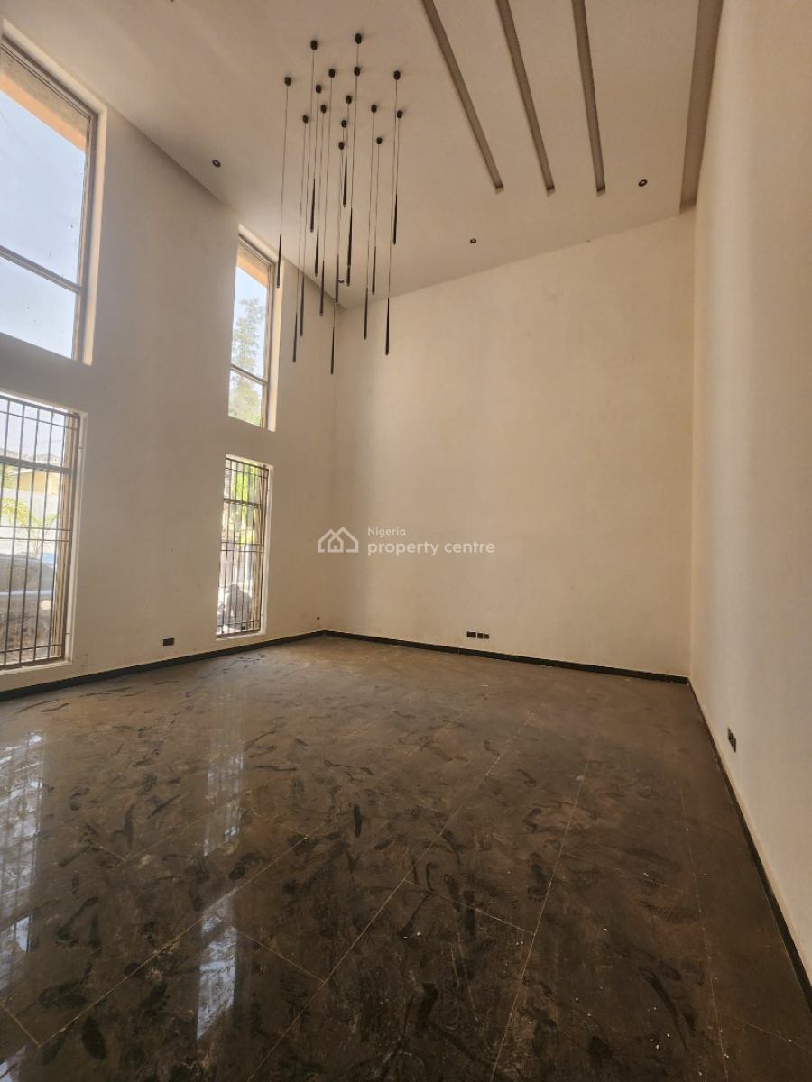 Imposing Fully Detached Duplex with a Swimming Pool, Colorado Street, Maitama District, Abuja, Detached Duplex for Sale