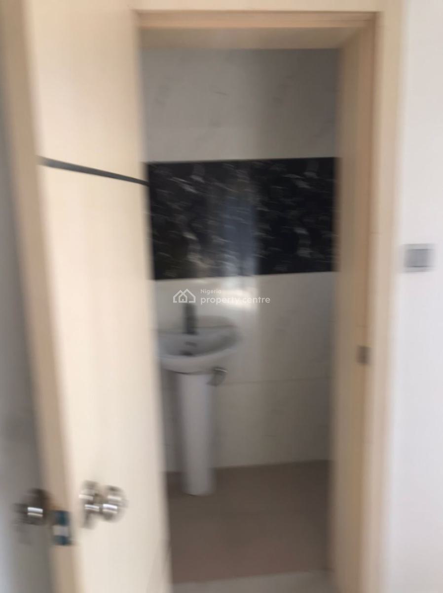 New and Spaciously Built 3 Bedroom All En-suite Apartment in a Coded E, Sangotedo, Lekki, Lagos, Flat / Apartment for Rent