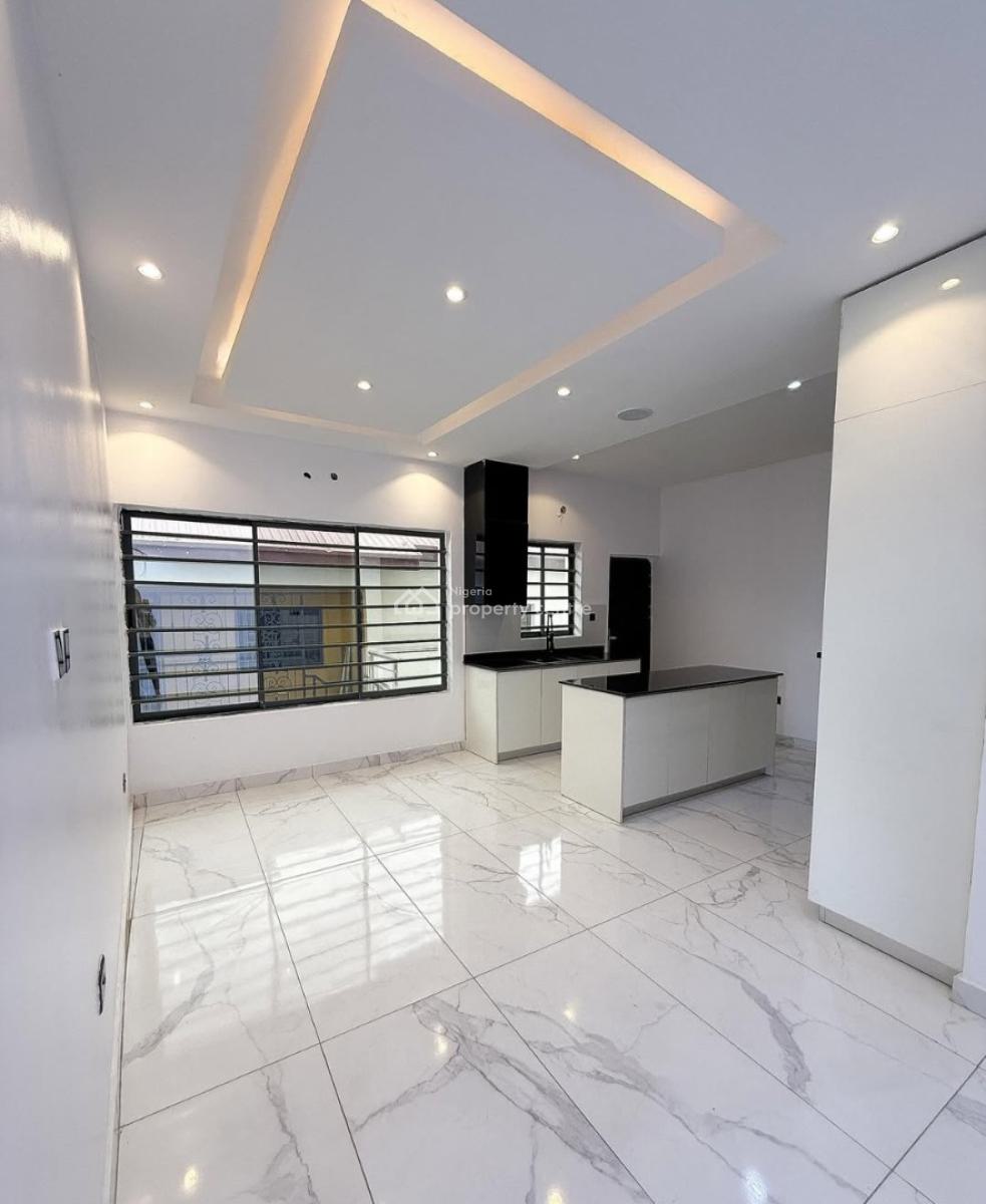 3, Lekki Phase 1, Lekki, Lagos, Flat / Apartment for Rent