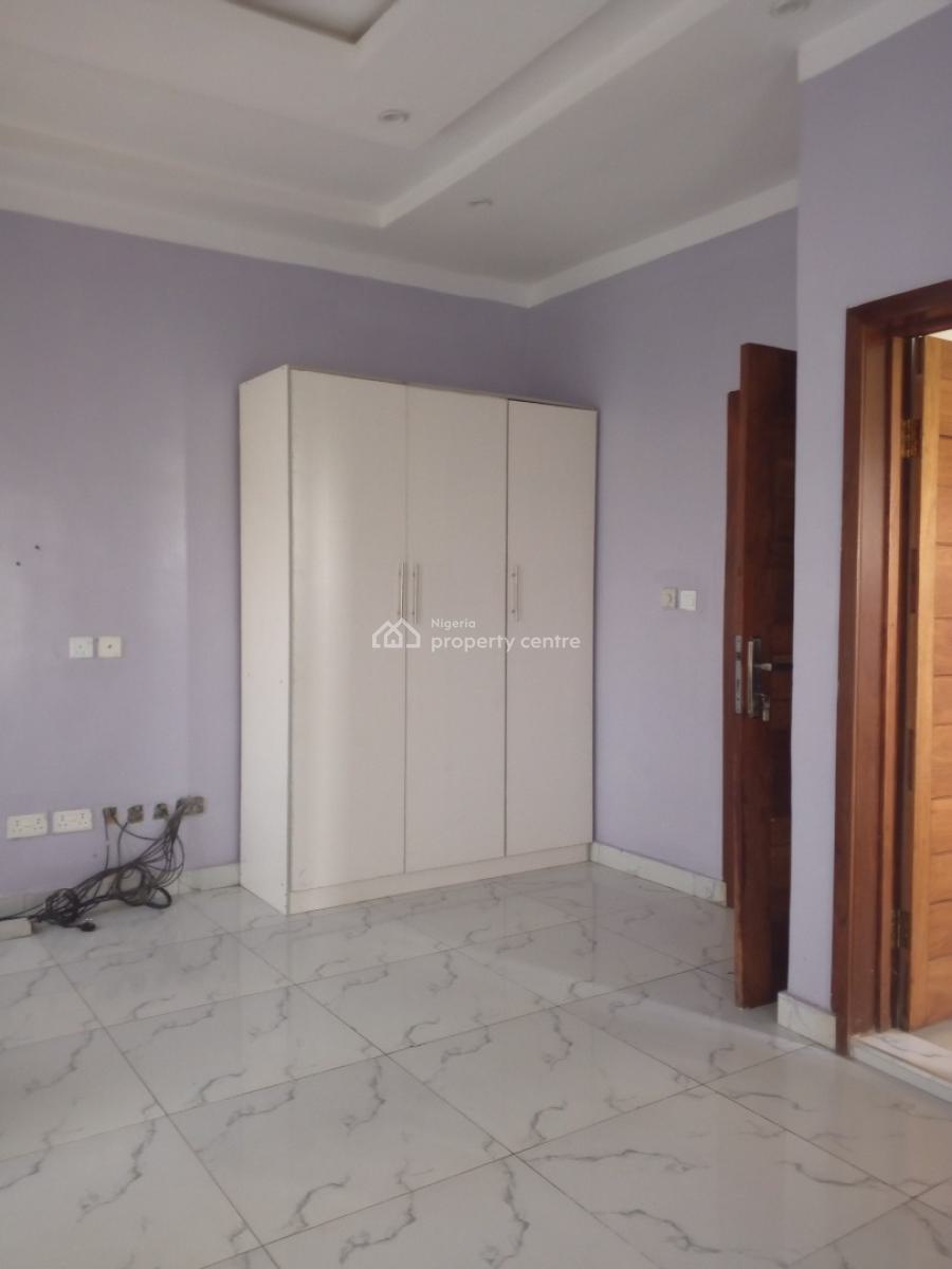 Luxury 4bedroom Duplex Alone in The Compound, Awoyaya, Ibeju Lekki, Lagos, Detached Duplex for Rent