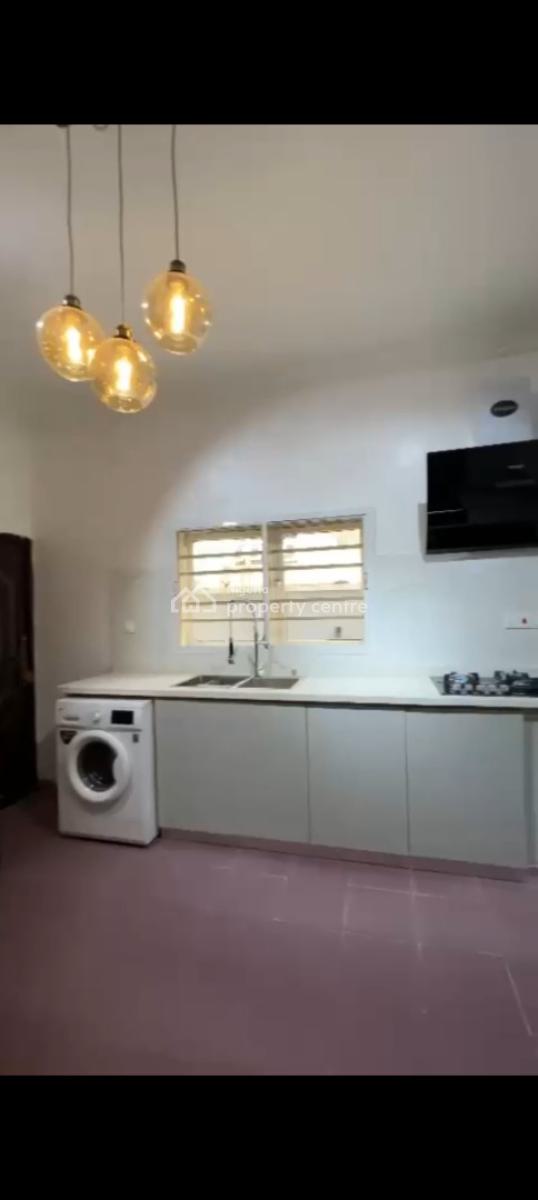 5 Bedroom Semi-detached Duplex, Off Admiralty Way, Lekki Phase 1, Lekki, Lagos, Semi-detached Bungalow for Rent