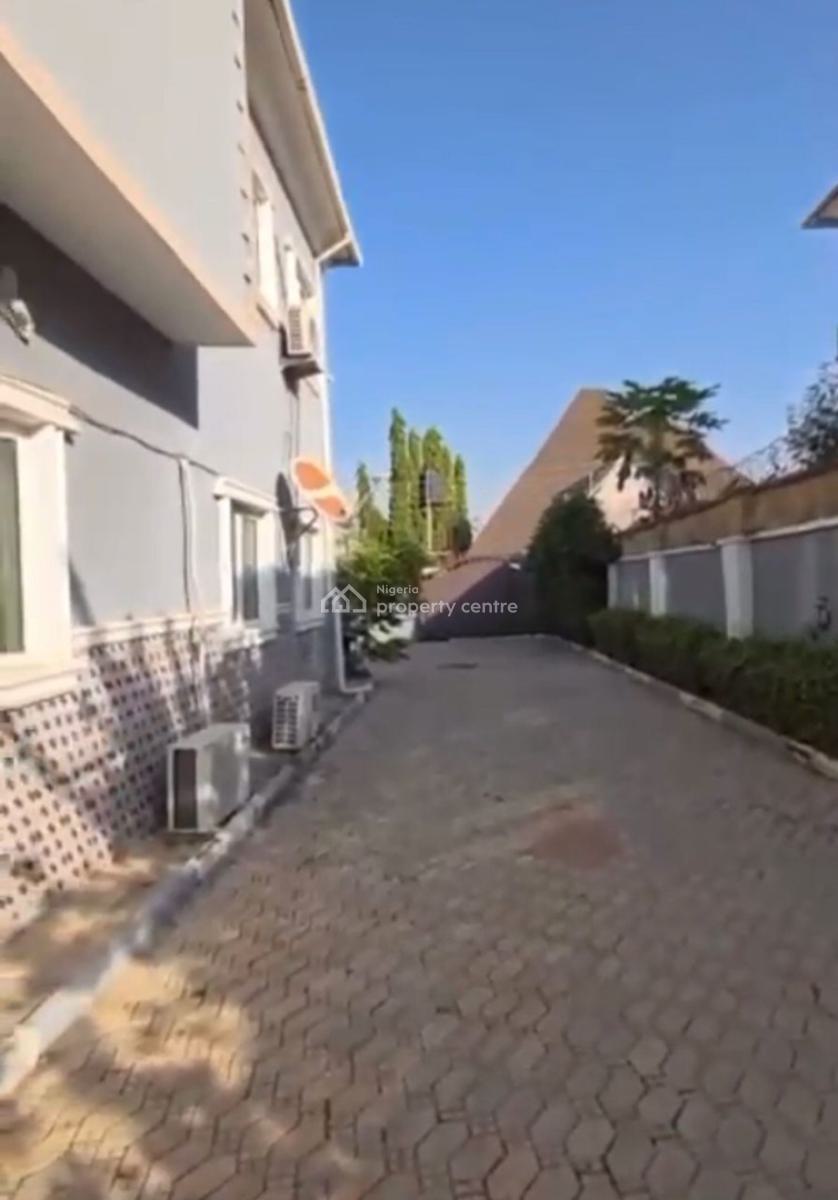 4bedrooms Fully Detached Duplex in Gwarinpa, Main, Gwarinpa, Abuja, Detached Duplex for Sale