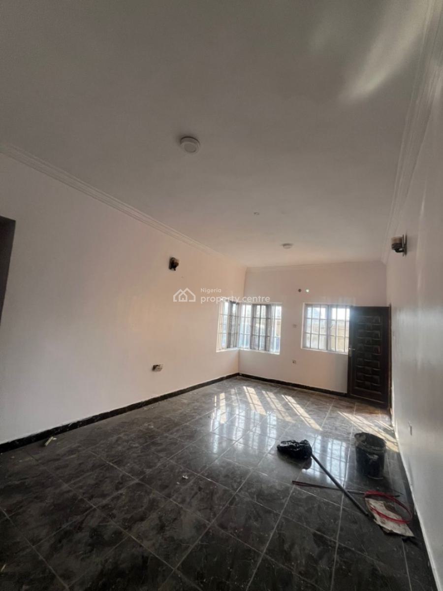 Luxurious 2 Bedroom Apartment Close to The Road, Alashela, Ogombo, Ajah, Lagos, Flat / Apartment for Rent