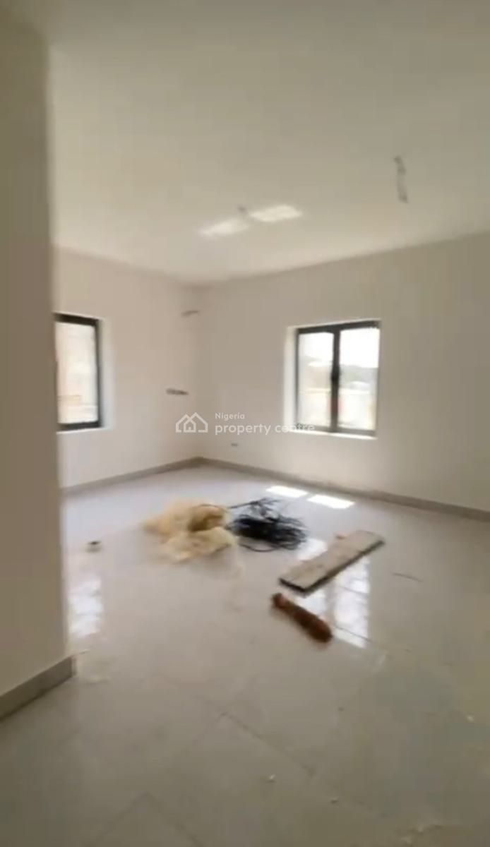 Luxury Spacious 3bedroom En-suite Flat with Bq, Life Camp, Abuja, Block of Flats for Sale