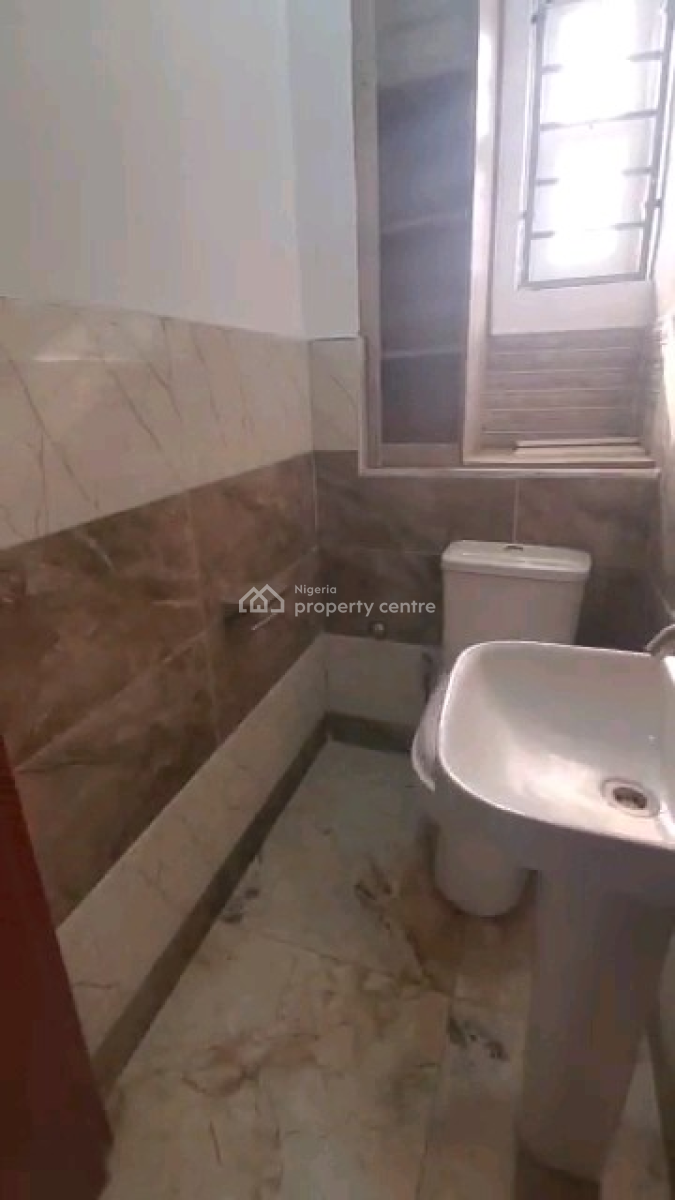 Superclean & Spacious 2-bedroom Flat in Prime Kaura District, Kaura, Abuja, Flat / Apartment for Rent