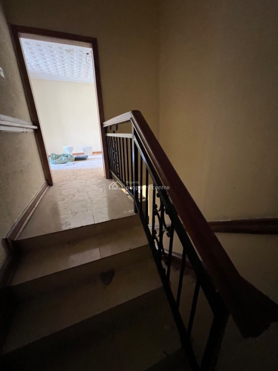 Spacious 5-bedroom Semi-detached Duplex with Bq (residential/commercia, Lekki Phase 1, Lekki, Lagos, Semi-detached Duplex for Rent