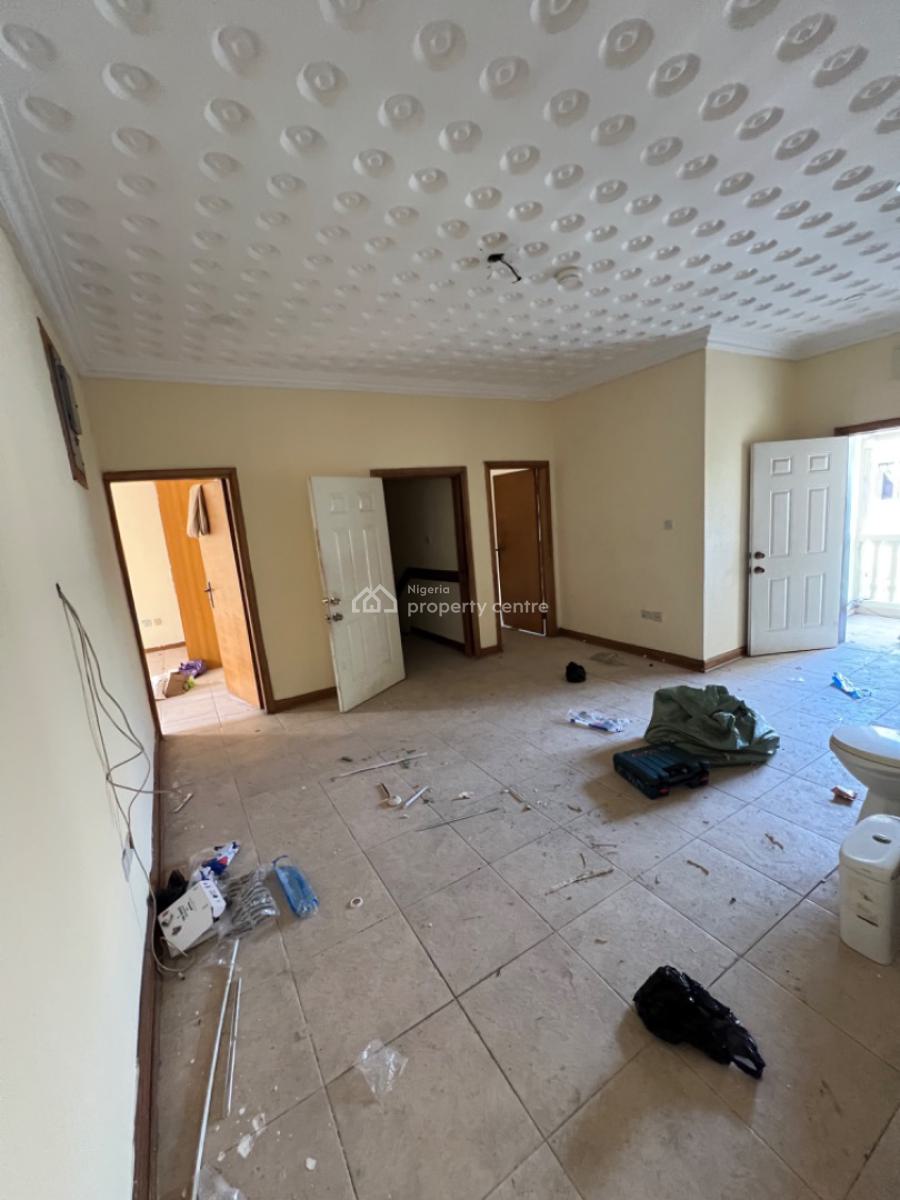 Spacious 5-bedroom Semi-detached Duplex with Bq (residential/commercia, Lekki Phase 1, Lekki, Lagos, Semi-detached Duplex for Rent
