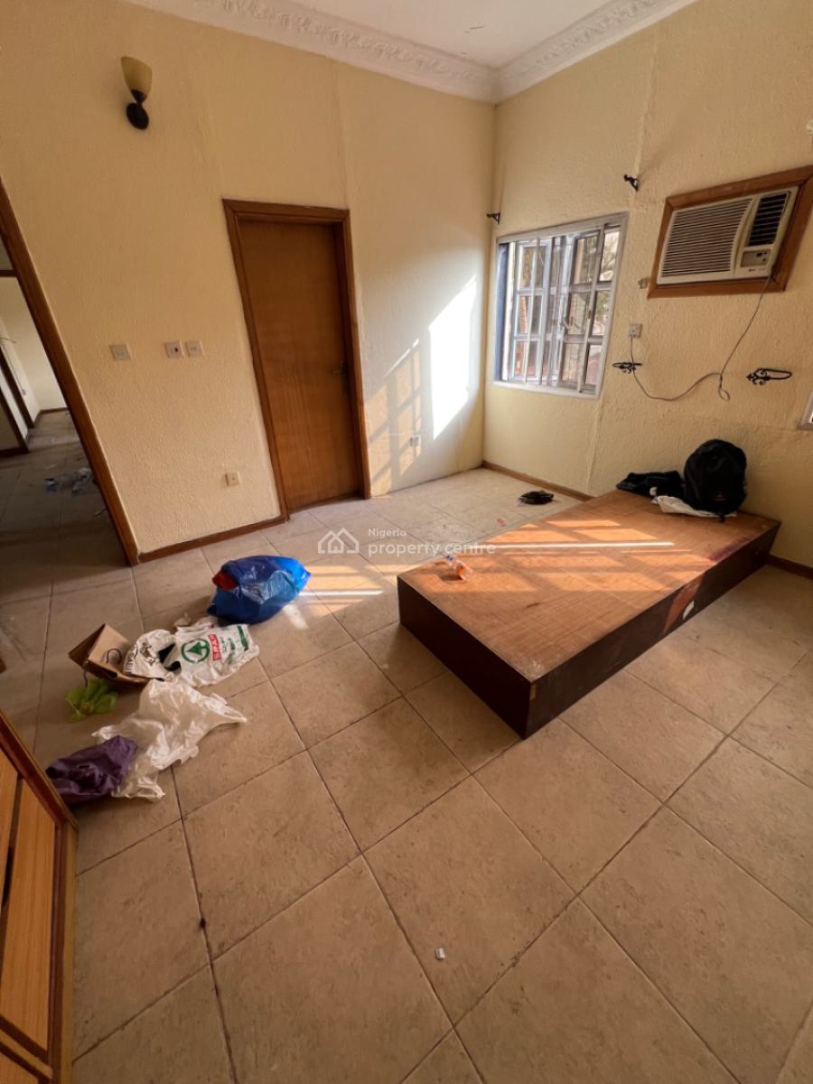 Spacious 5-bedroom Semi-detached Duplex with Bq (residential/commercia, Lekki Phase 1, Lekki, Lagos, Semi-detached Duplex for Rent