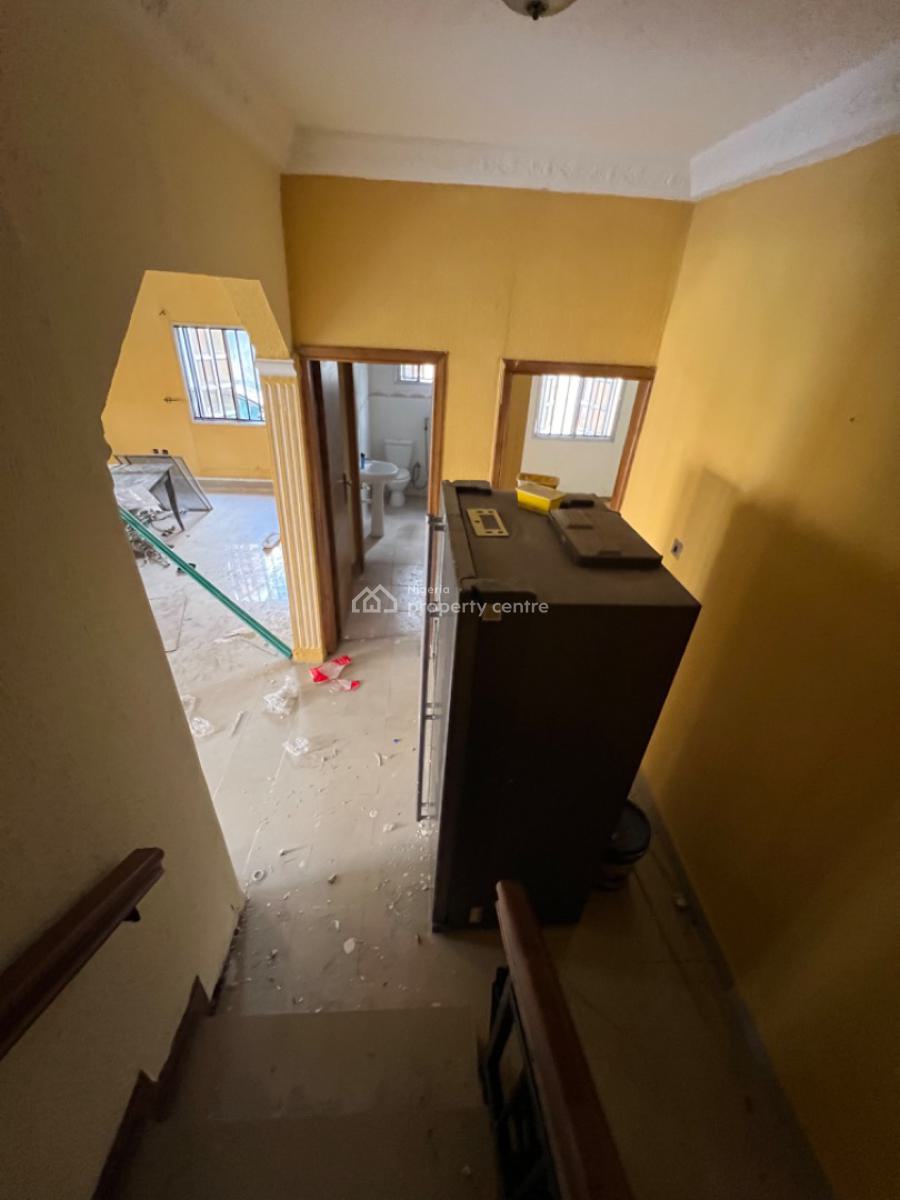 Spacious 5-bedroom Semi-detached Duplex with Bq (residential/commercia, Lekki Phase 1, Lekki, Lagos, Semi-detached Duplex for Rent
