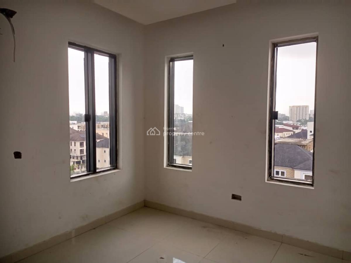 Executive 4bedroom Maisonnette Penthouse, Onikoyi, Mojisola, Ikoyi, Ikoyi, Lagos, Flat / Apartment for Sale