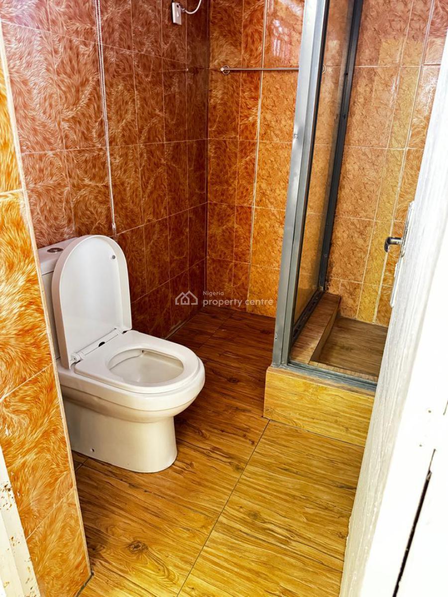 Luxurious 2 Bedroom Apartment, Admiralty Way, Lekki Phase 1, Lekki, Lagos, Flat / Apartment for Rent
