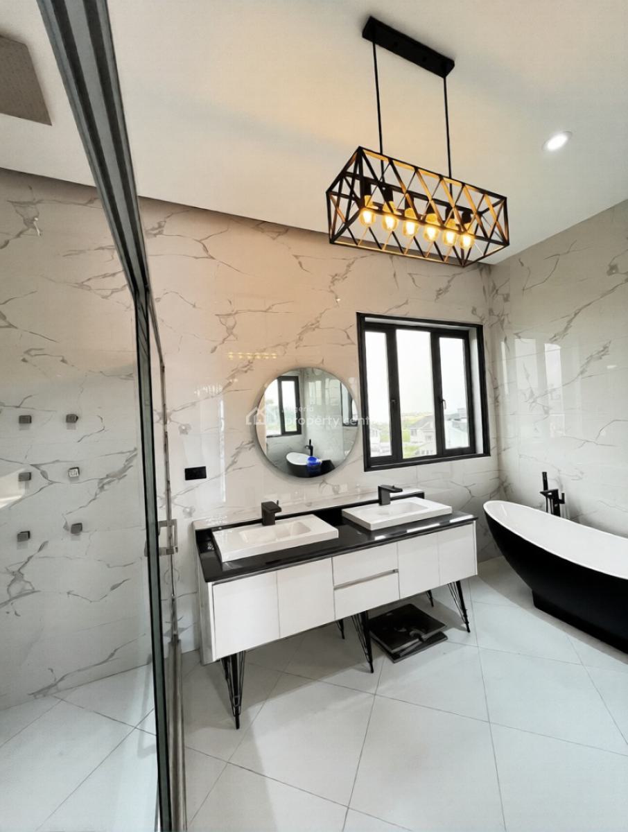 Tastefully Finished 5 Bedroom Fully Detached House, Pinnock Beach Estate, Osapa, Lekki, Lagos, Detached Duplex for Sale