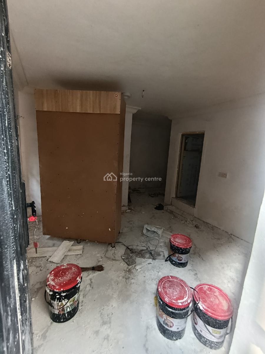 a Miniflat with Personal Enclosed Kitchen at Bera Estate Chevron, Bera Estate Chevron Drive 🔰, Lekki, Lagos, Mini Flat (room and Parlour) for Rent