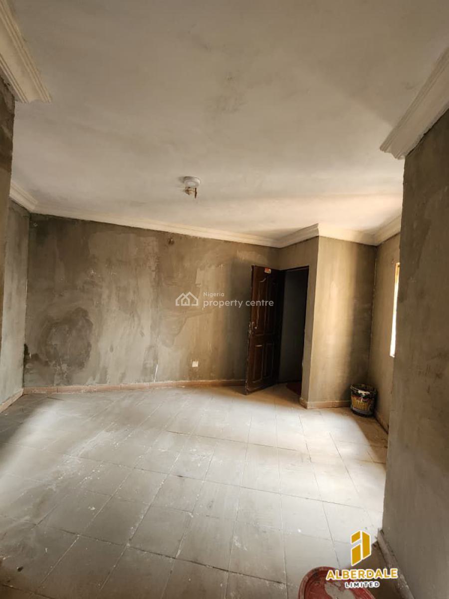 Nice Mini Flat (upstairs), Surulere, Lagos, Mini Flat (room and Parlour) for Rent