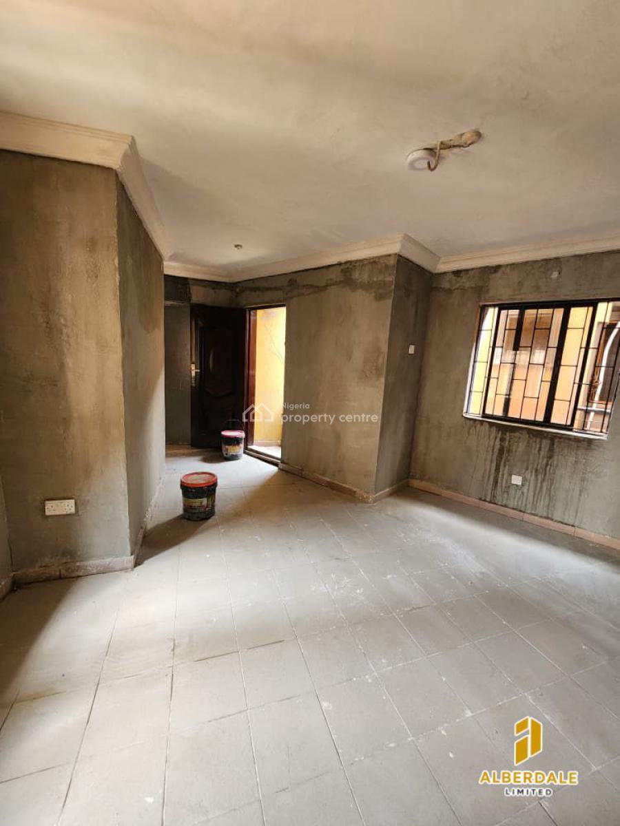 Nice Mini Flat (upstairs), Surulere, Lagos, Mini Flat (room and Parlour) for Rent