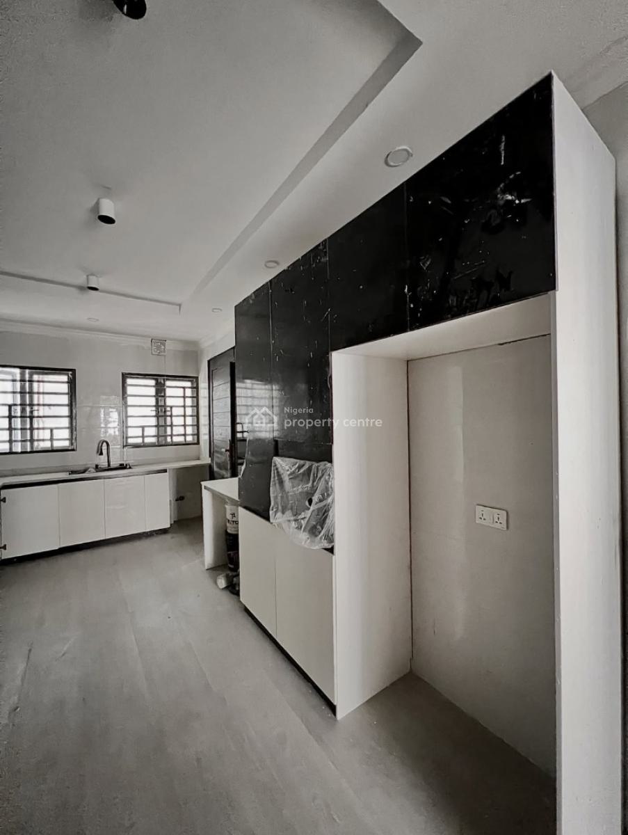 4 Bedroom Apartment, Lekki, Lekki Phase 1, Lekki, Lagos, Flat / Apartment for Sale