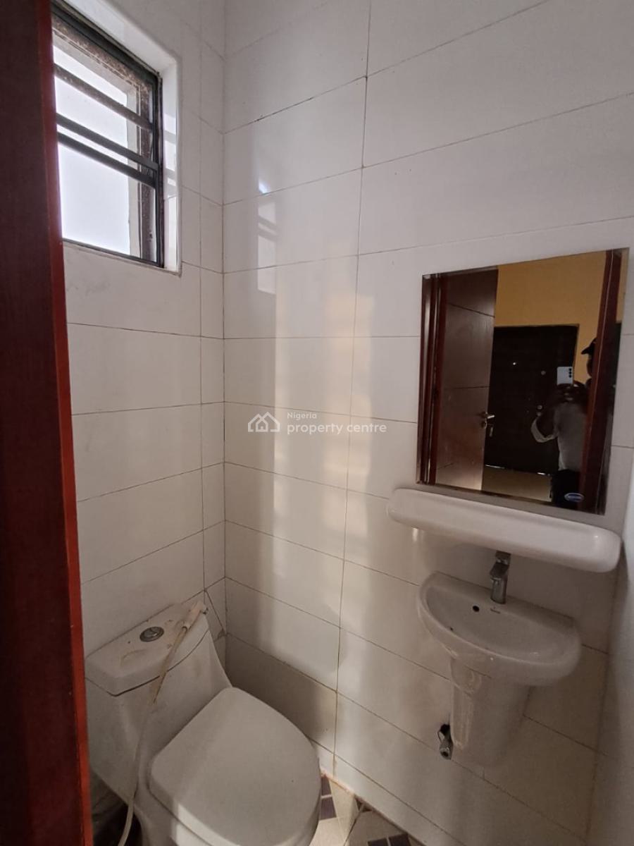 Fully Serviced 4-bedroom Semi-detached Duplex with Bq and Gatehouse, Orchid Road, Lekki, Lagos, Semi-detached Duplex for Rent