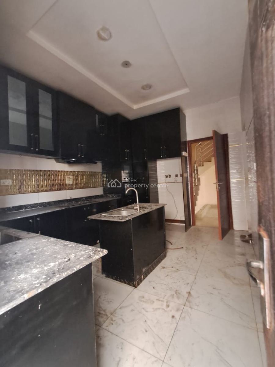 Fully Serviced 4-bedroom Semi-detached Duplex with Bq and Gatehouse, Orchid Road, Lekki, Lagos, Semi-detached Duplex for Rent