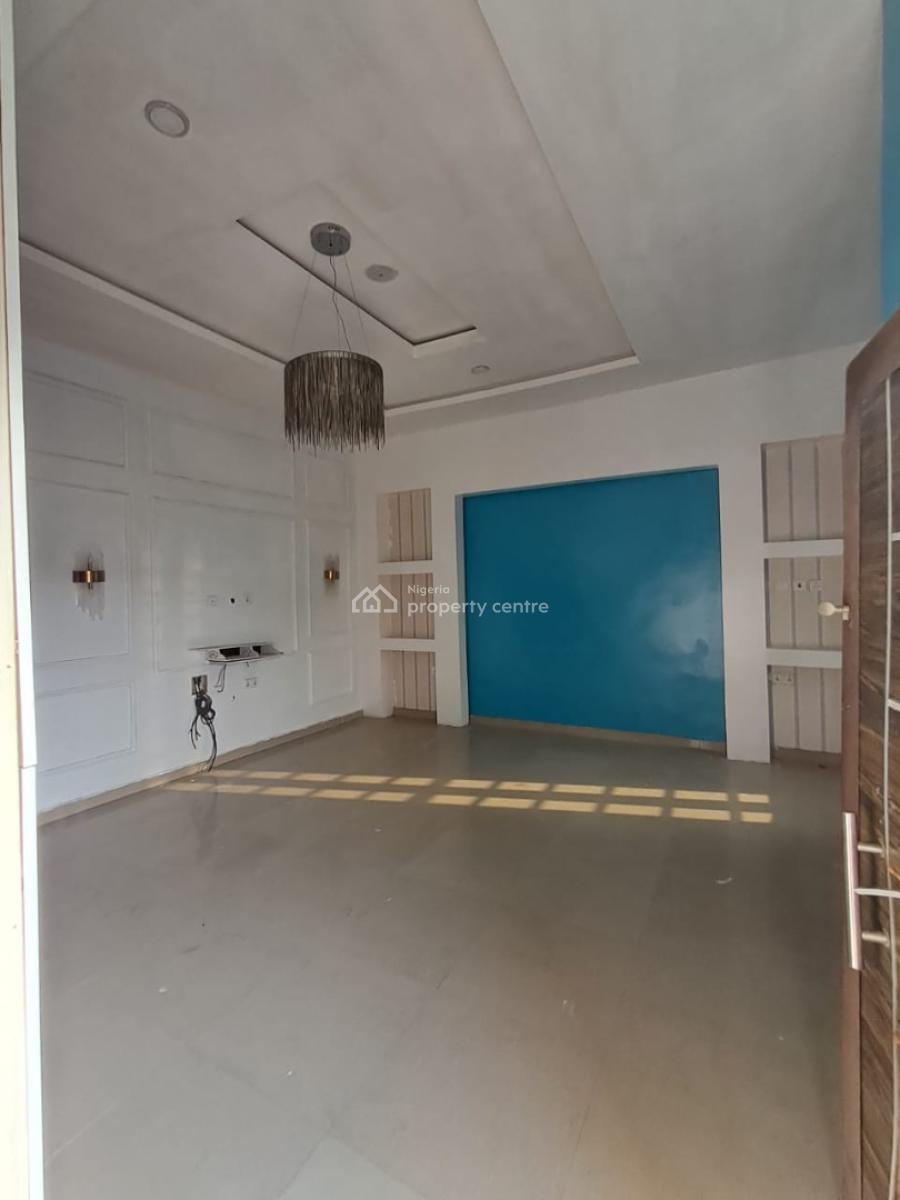 Fully Serviced 4-bedroom Semi-detached Duplex with Bq and Gatehouse, Orchid Road, Lekki, Lagos, Semi-detached Duplex for Rent