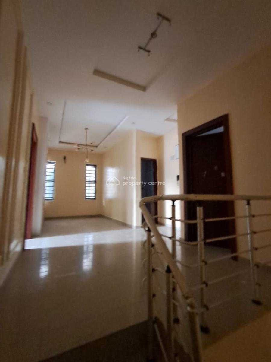 Fully Serviced 4-bedroom Semi-detached Duplex with Bq and Gatehouse, Orchid Road, Lekki, Lagos, Semi-detached Duplex for Rent