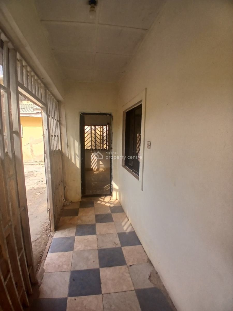 One Bedroom with 2 Toilets Bq Position, Gwarinpa, Abuja, Detached Bungalow for Rent