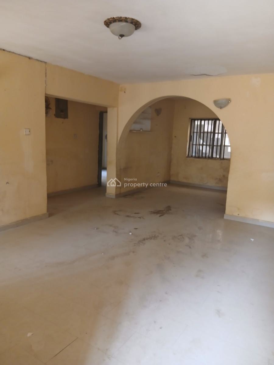2 Bedroom Flat on Ground Floor with 3 Toilets, Gwarinpa, Abuja, Flat / Apartment for Rent