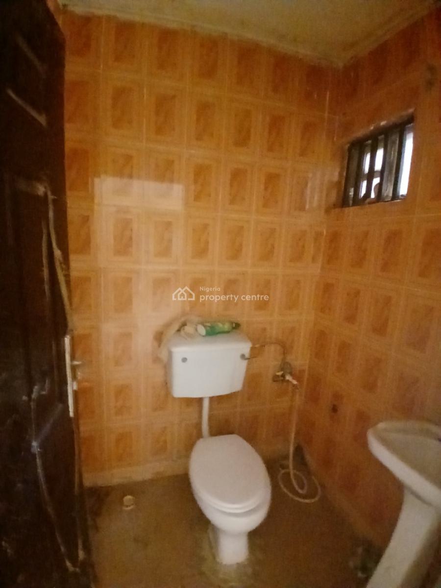 2 Bedroom Flat on Ground Floor with 3 Toilets, Gwarinpa, Abuja, Flat / Apartment for Rent