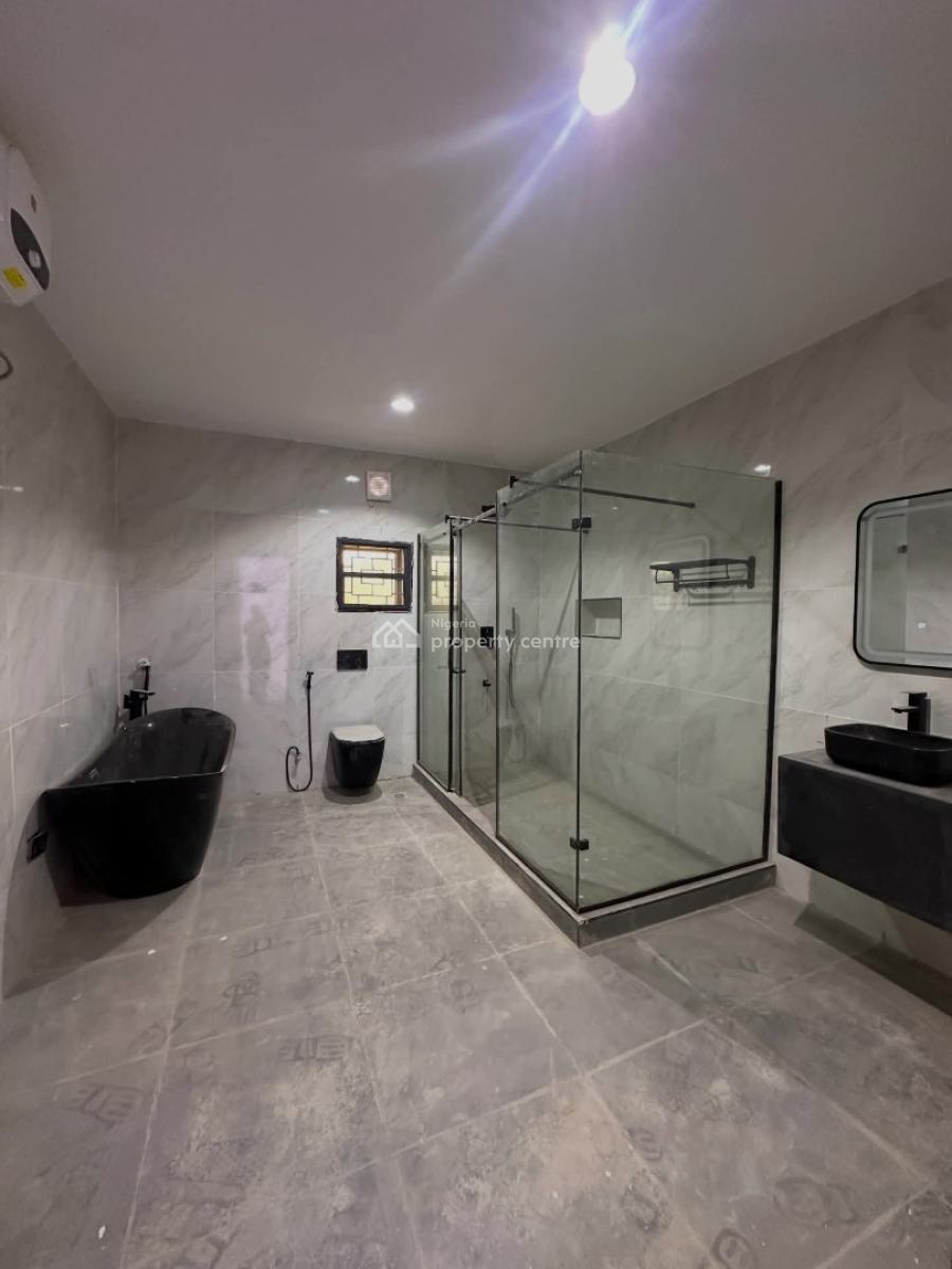 5 Bedroom Semi-detached Duplex, Guzape District, Abuja, Semi-detached Duplex for Rent