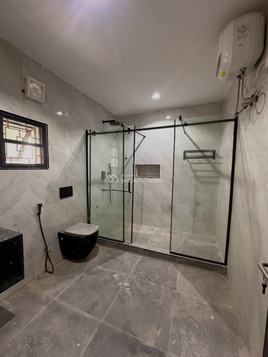 5 Bedroom Semi-detached Duplex, Guzape District, Abuja, Semi-detached Duplex for Rent