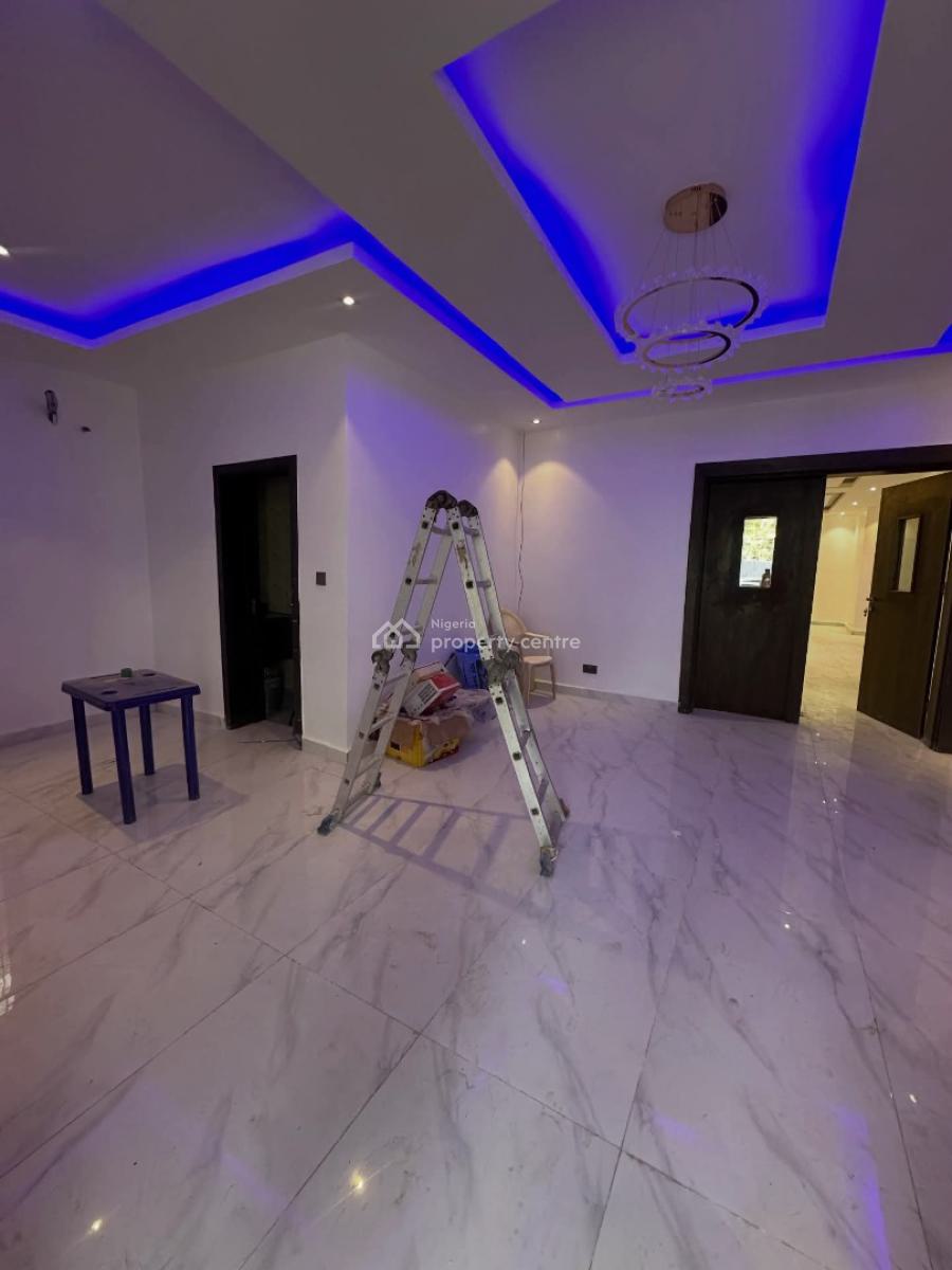 5 Bedroom Semi-detached Duplex, Guzape District, Abuja, Semi-detached Duplex for Rent