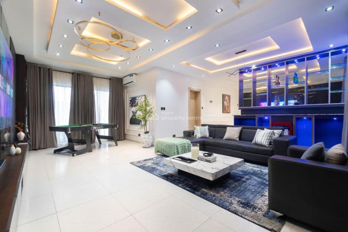 Luxury 2 Bedroom Apartment with Parking Space, Housekeeping, Snooker, Off Admiralty Way, Lekki Phase 1, Lekki, Lagos, Flat / Apartment Short Let