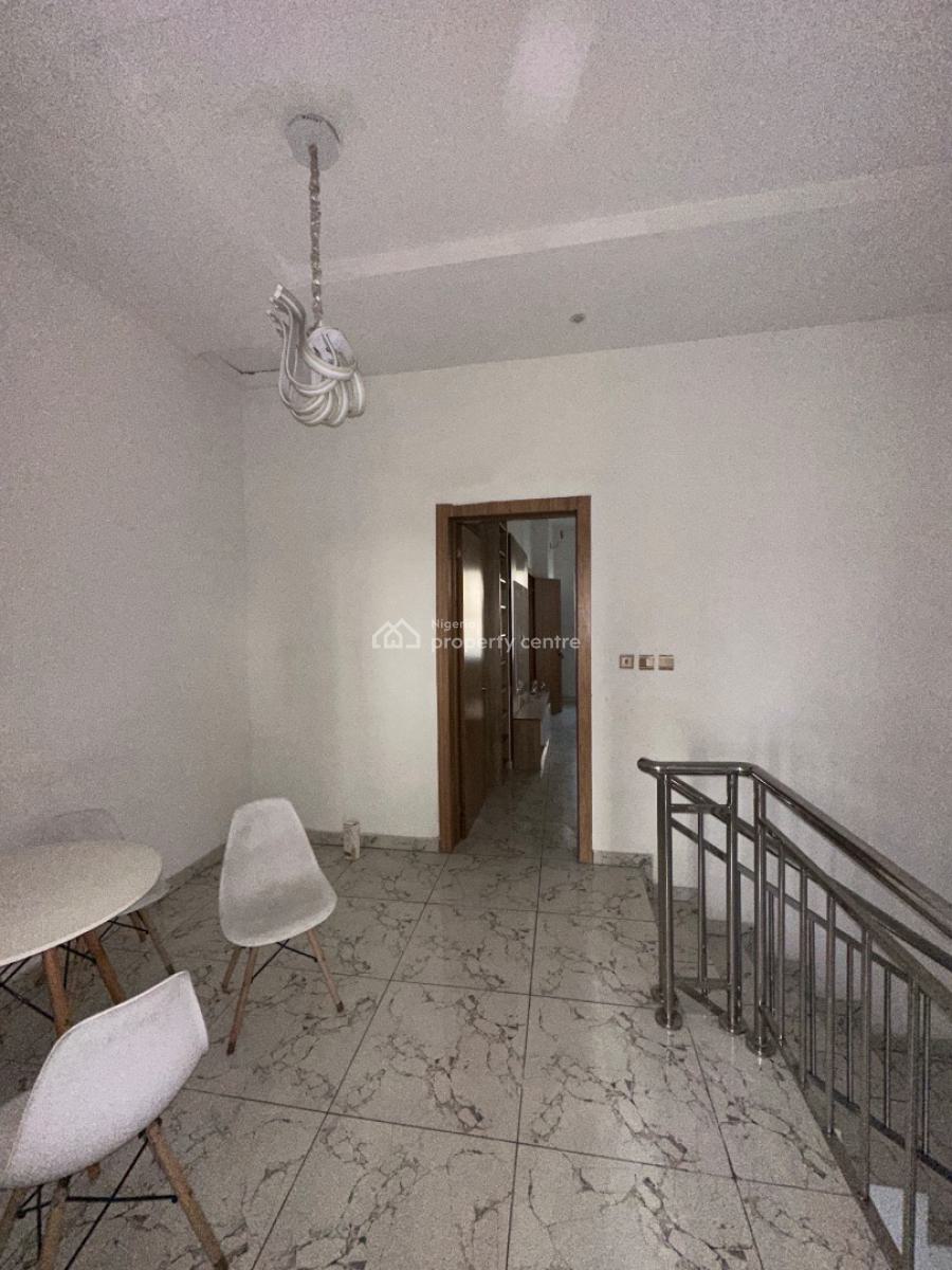 2bedrooms Terrace Duplex, Orchid, Lekki, Lagos, Terraced Duplex for Rent