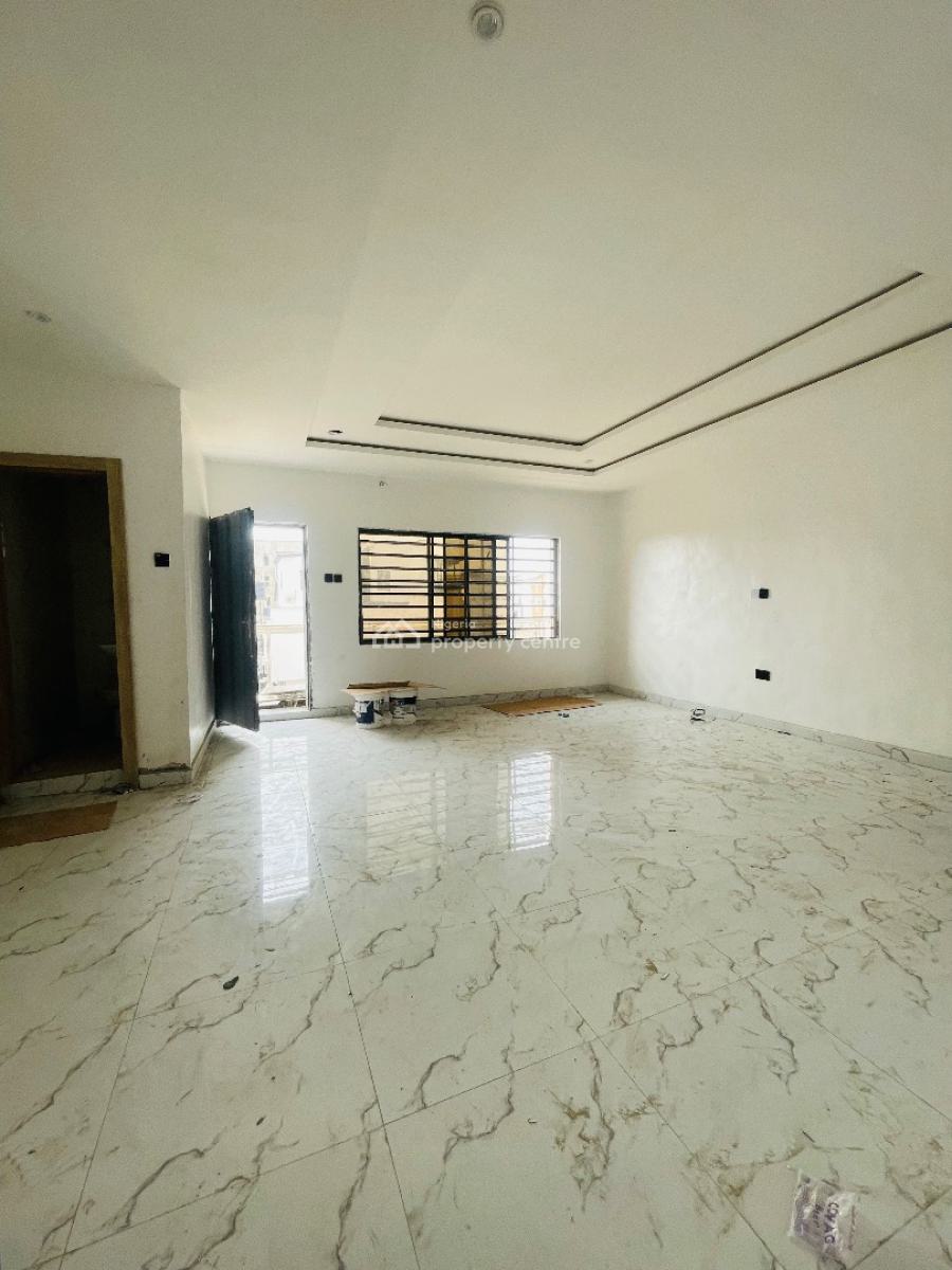 Luxury 3 Bedroom Apartment with Elevator, Ologolo, Lekki, Lagos, Flat / Apartment for Rent