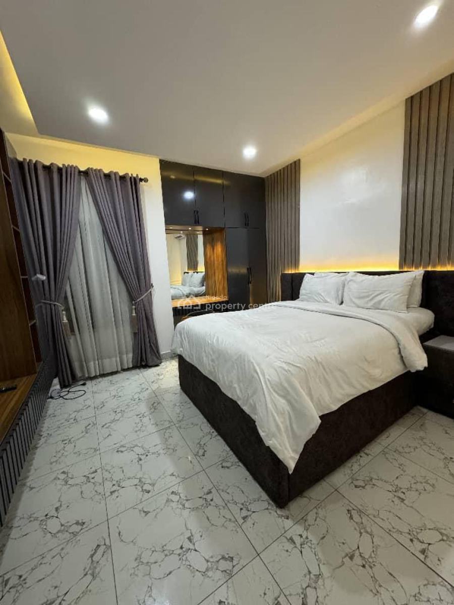 Luxury 1 Bedroom Apartment with Daily Housekeeping, Comfortable Stay, Secure Environment, Victoria Island (vi), Lagos, Flat / Apartment Short Let