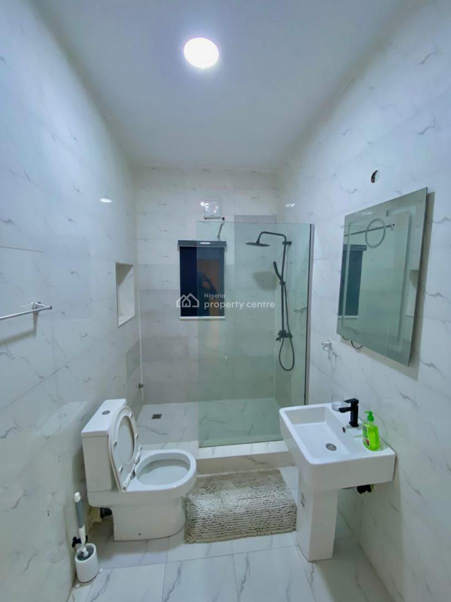 Luxury 1 Bedroom Apartment with Daily Housekeeping, Comfortable Stay, Secure Environment, Victoria Island (vi), Lagos, Flat / Apartment Short Let