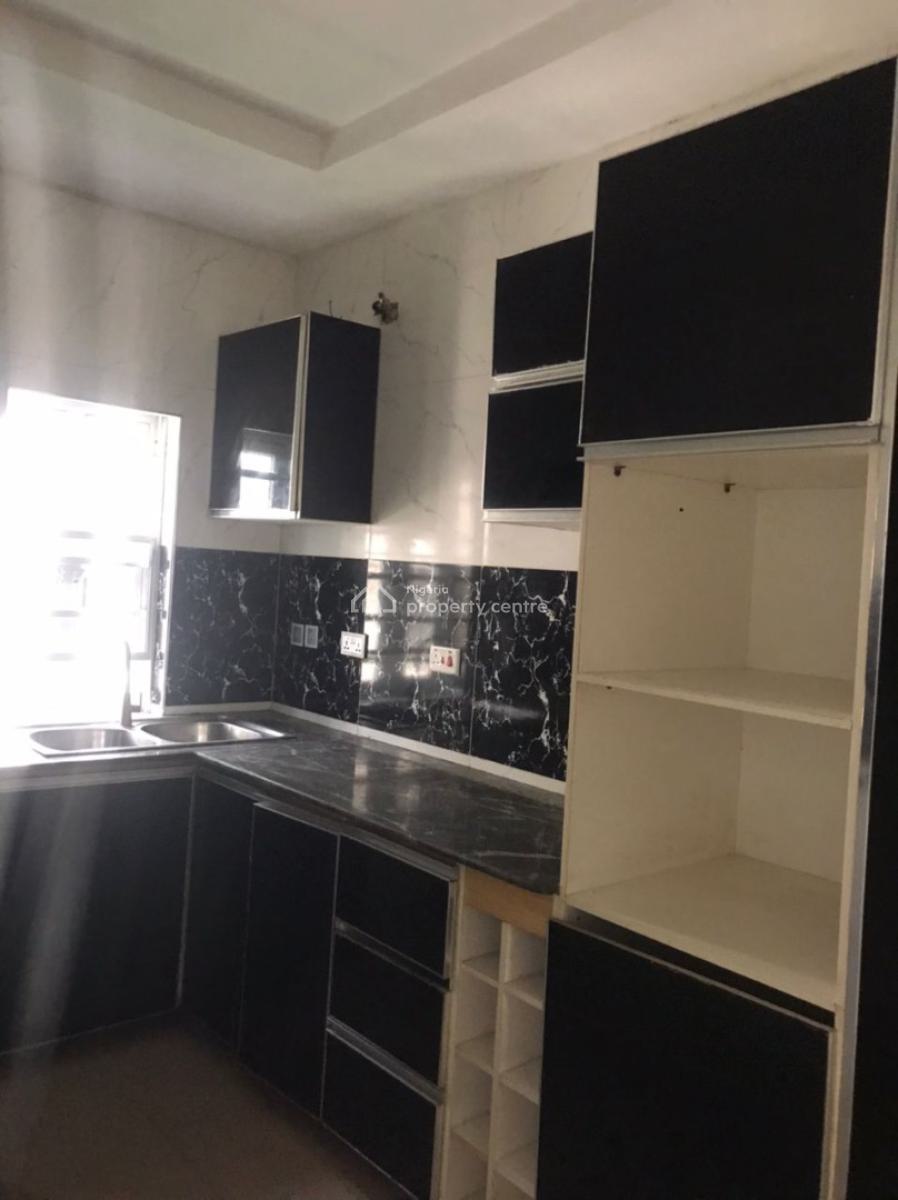New and Spacious Built 3 Bedrooms All Rooms En-suite, Ajah, Sangotedo, Ajah, Lagos, Flat / Apartment for Rent