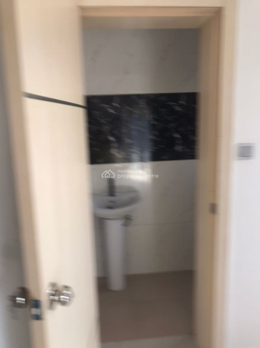 New and Spacious Built 3 Bedrooms All Rooms En-suite, Ajah, Sangotedo, Ajah, Lagos, Flat / Apartment for Rent