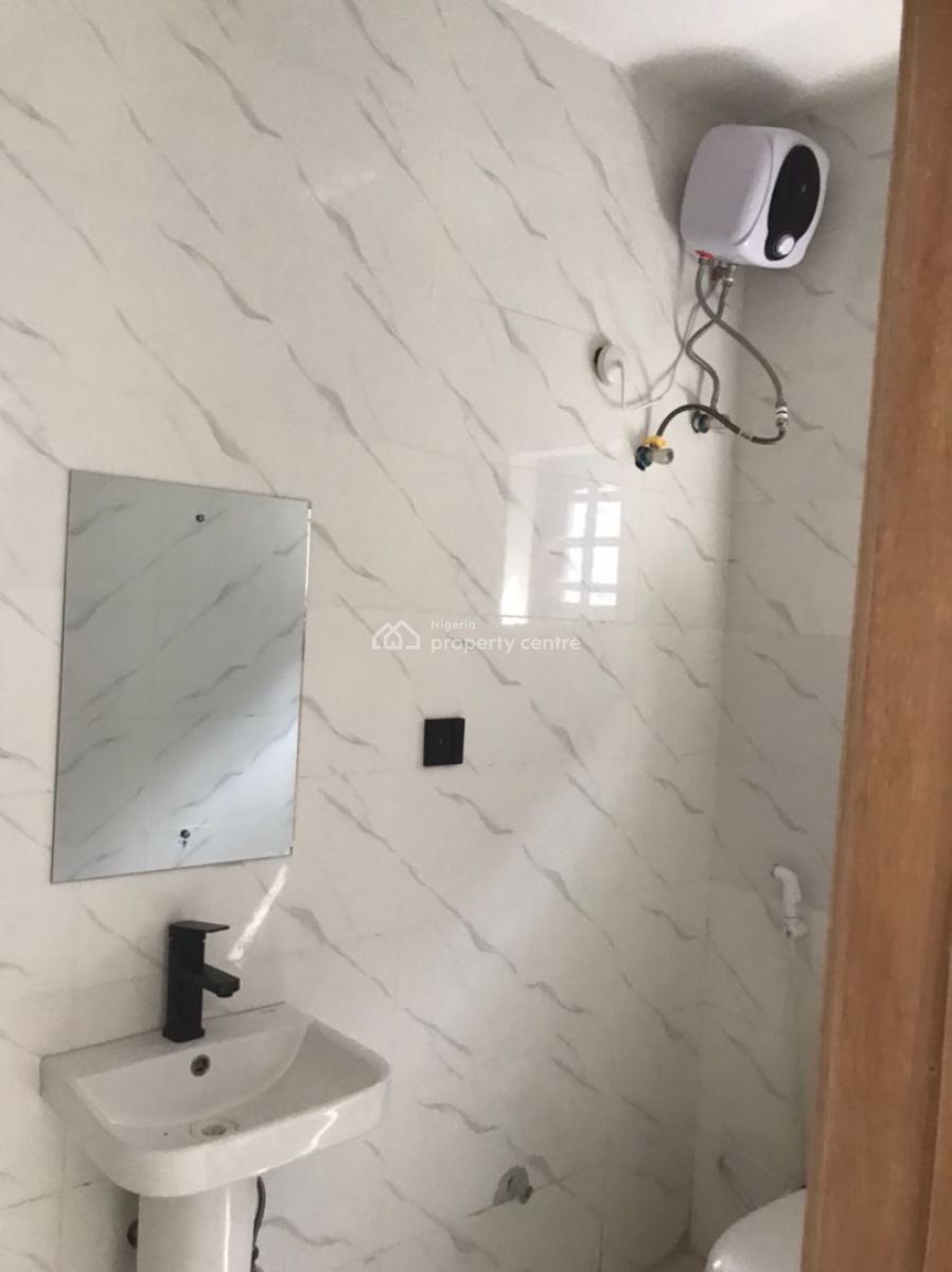 New and Spacious 3 Bedrooms Apartment, Sangotedo, Ajah, Lagos, Flat / Apartment for Rent