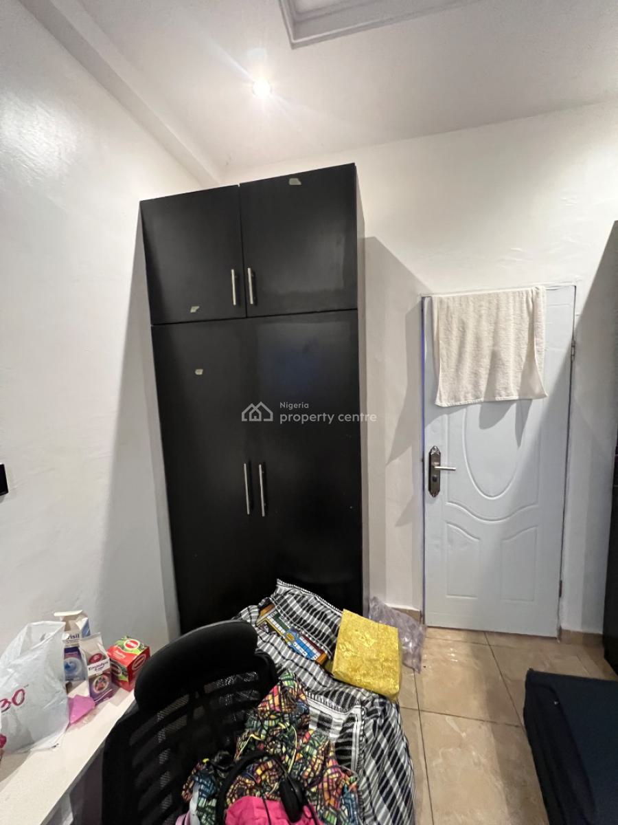 Standard Studio Apartment with Private Kitchen and 24/7 Electricity, Ikate Elegushi, Lekki, Lagos, Self Contain (single Rooms) for Rent