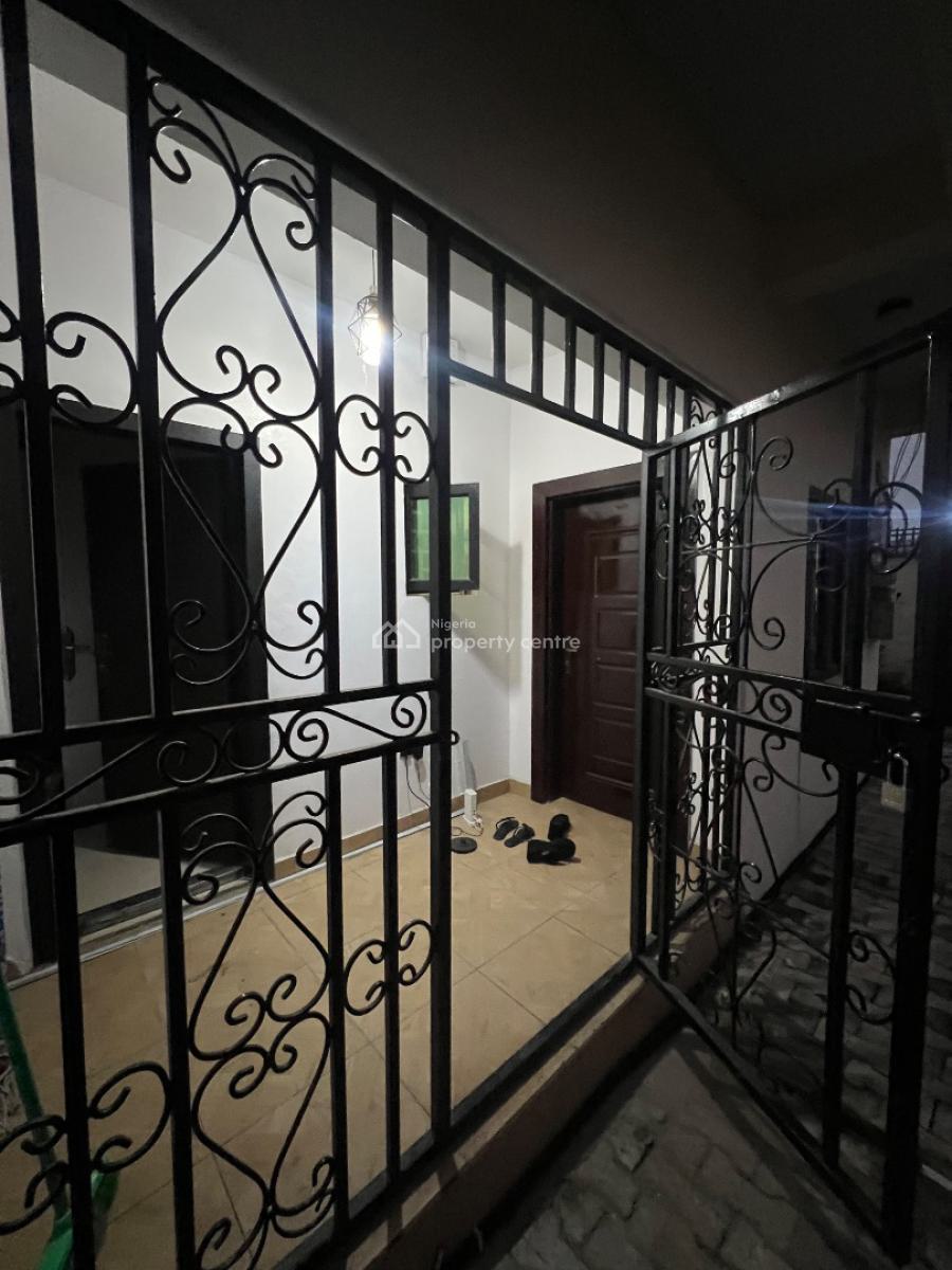 Standard Studio Apartment with Private Kitchen and 24/7 Electricity, Ikate Elegushi, Lekki, Lagos, Self Contain (single Rooms) for Rent